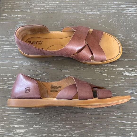 Born ITHICA Chestnut Leather Slip-On Crisscross Open Toe Casual Sandals Size 10M - Picture 1 of 12
